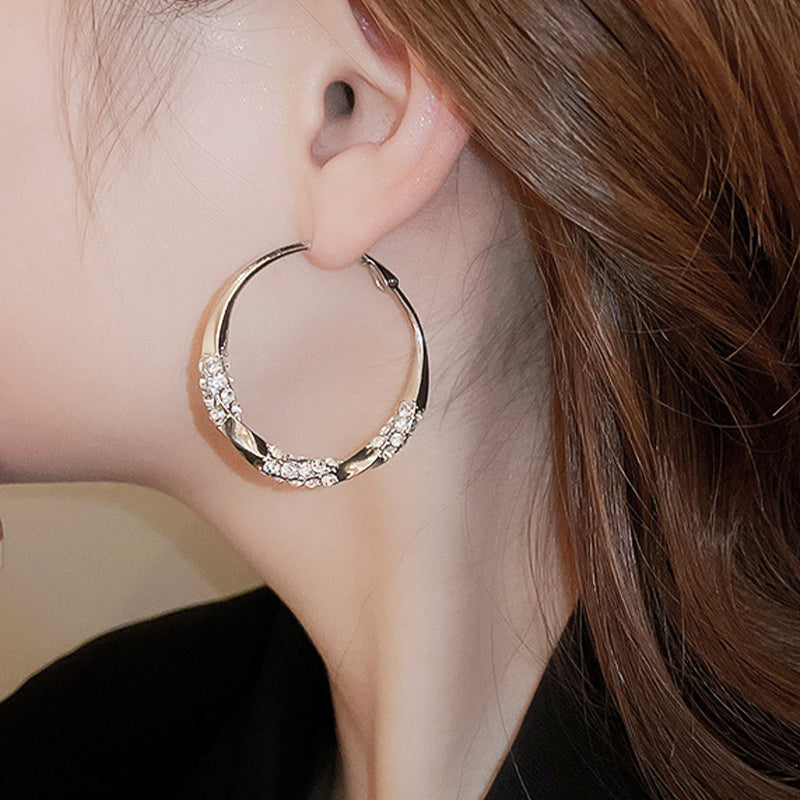 Circle Earrings with Zirconia